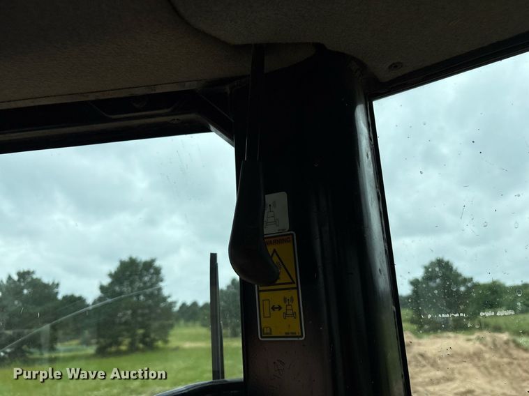 image for item DY0579 2017 Caterpillar D6N LGP dozer