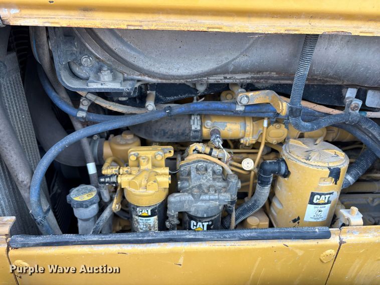 image for item DY0579 2017 Caterpillar D6N LGP dozer
