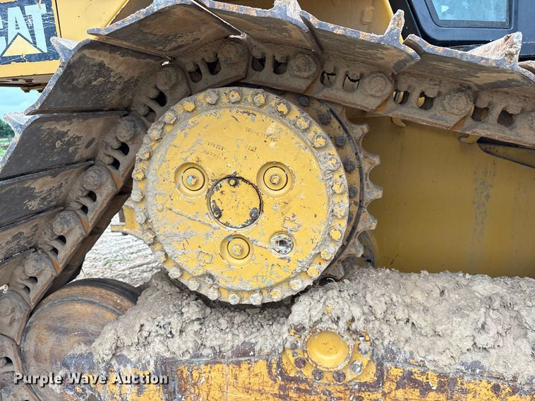 image for item DY0579 2017 Caterpillar D6N LGP dozer