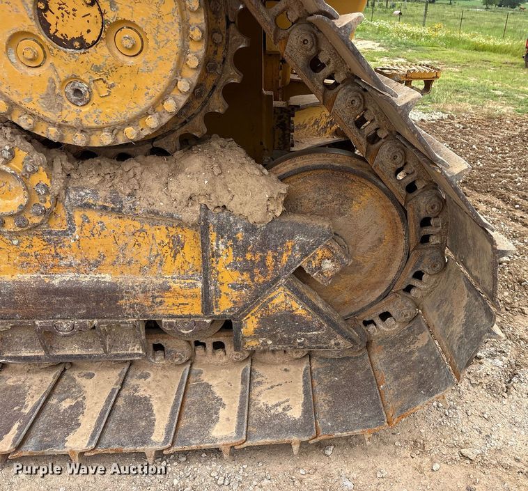 image for item DY0579 2017 Caterpillar D6N LGP dozer
