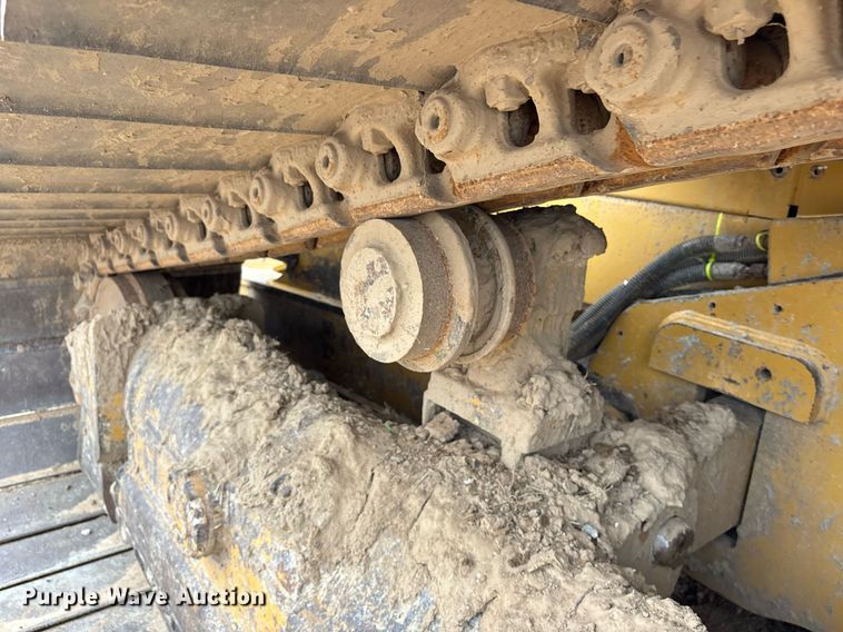 image for item DY0579 2017 Caterpillar D6N LGP dozer