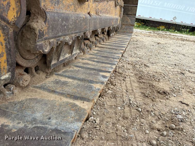 image for item DY0579 2017 Caterpillar D6N LGP dozer