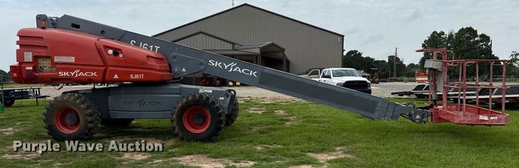 image for item DY0582 2014 Skyjack SJ61T boom lift