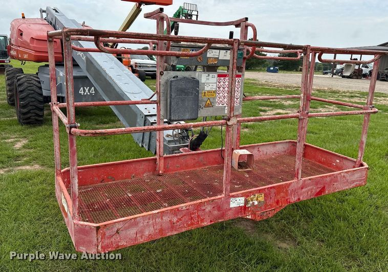 image for item DY0582 2014 Skyjack SJ61T boom lift