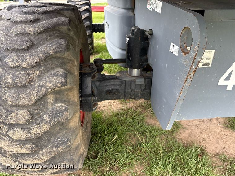 image for item DY0582 2014 Skyjack SJ61T boom lift