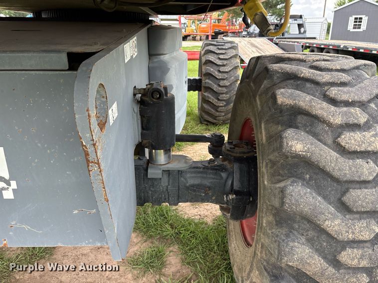 image for item DY0582 2014 Skyjack SJ61T boom lift