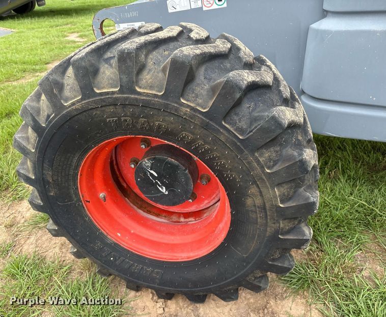 image for item DY0582 2014 Skyjack SJ61T boom lift