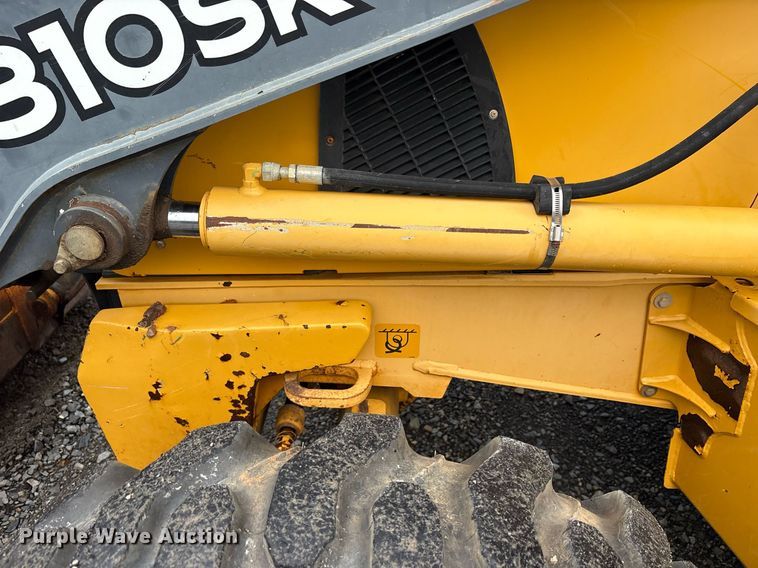 image for item DY0594 2014 John Deere 310SK backhoe