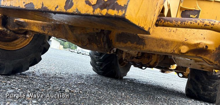 image for item DY0594 2014 John Deere 310SK backhoe