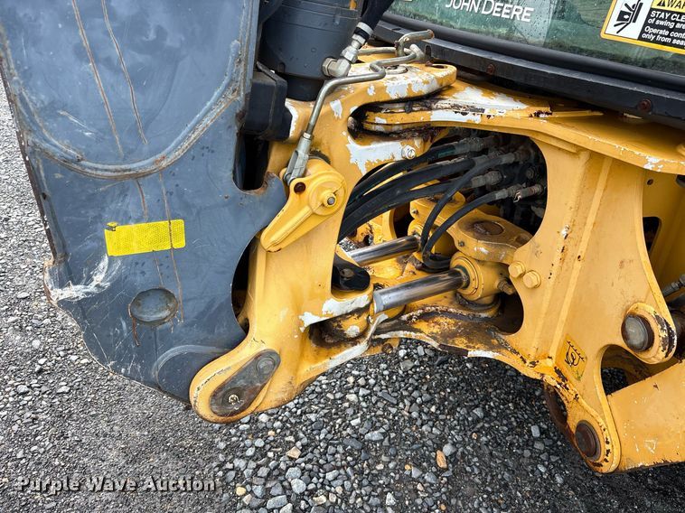 image for item DY0594 2014 John Deere 310SK backhoe