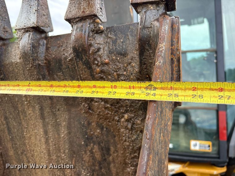 image for item DY0594 2014 John Deere 310SK backhoe