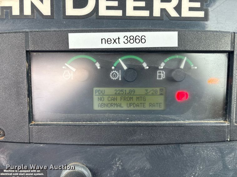 image for item DY0594 2014 John Deere 310SK backhoe