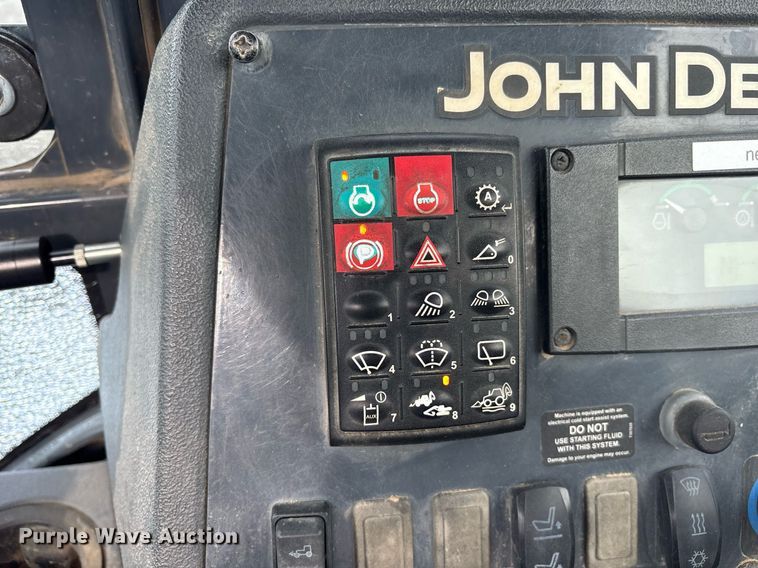 image for item DY0594 2014 John Deere 310SK backhoe