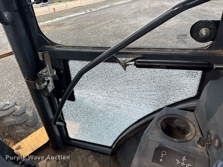 image for item DY0594 2014 John Deere 310SK backhoe