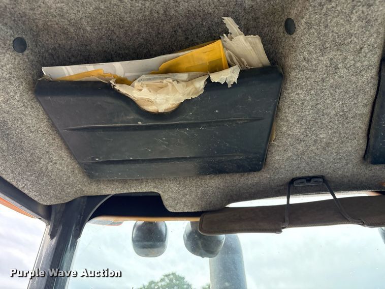 image for item DY0594 2014 John Deere 310SK backhoe