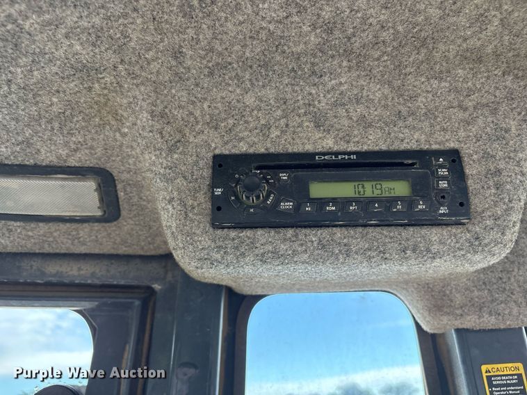 image for item DY0594 2014 John Deere 310SK backhoe