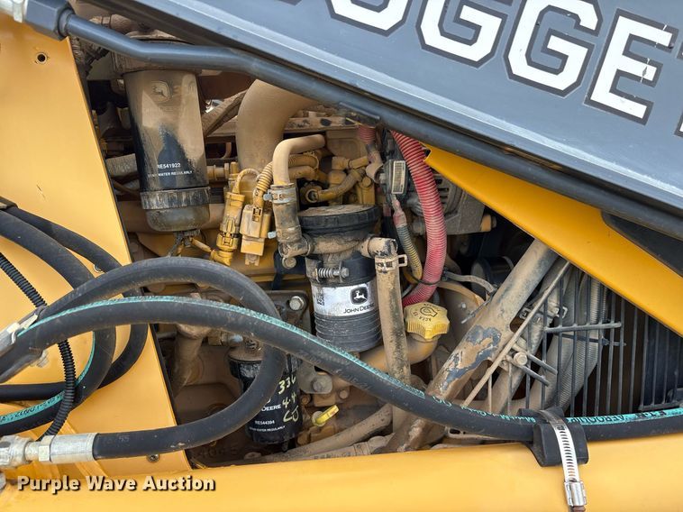 image for item DY0594 2014 John Deere 310SK backhoe