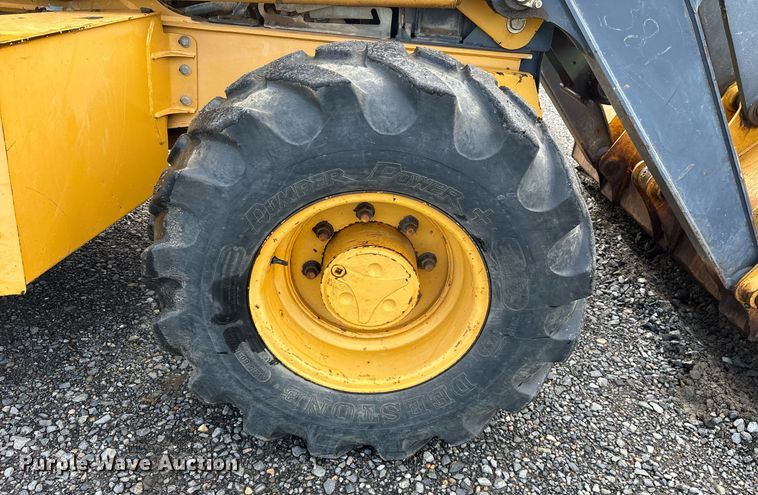 image for item DY0594 2014 John Deere 310SK backhoe