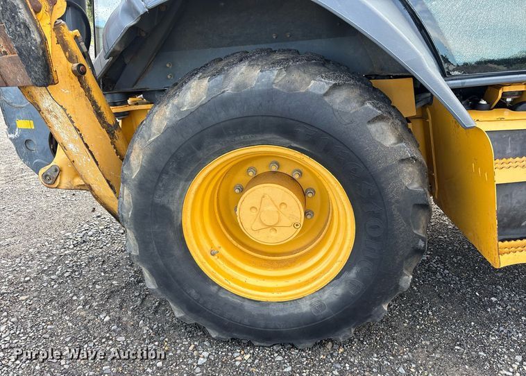 image for item DY0594 2014 John Deere 310SK backhoe