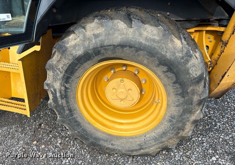 image for item DY0594 2014 John Deere 310SK backhoe