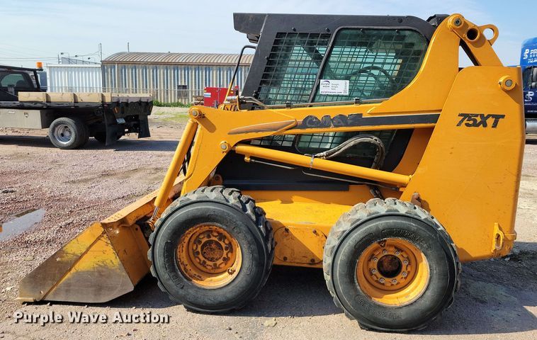 image for item EA2457 2003 Case 75XT skid steer loader