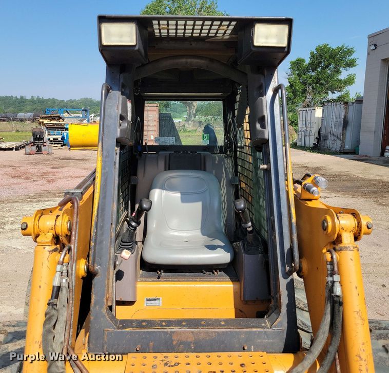 image for item EA2457 2003 Case 75XT skid steer loader
