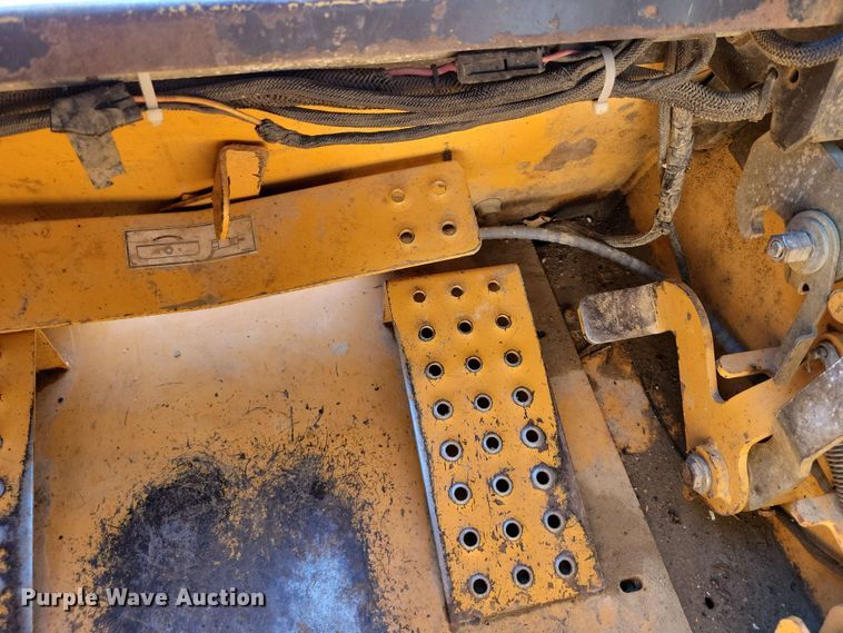 image for item EA2457 2003 Case 75XT skid steer loader