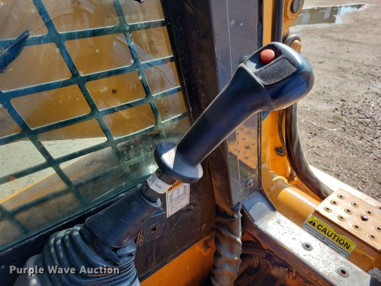 image for item EA2457 2003 Case 75XT skid steer loader