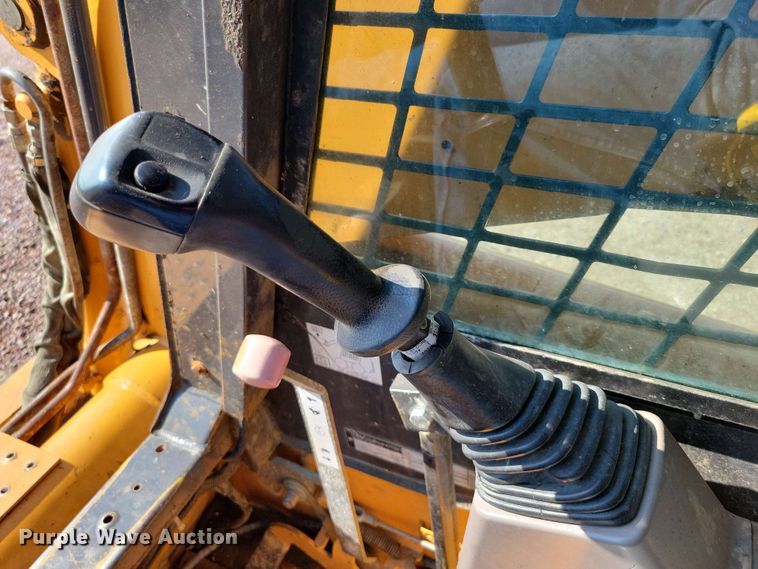 image for item EA2457 2003 Case 75XT skid steer loader