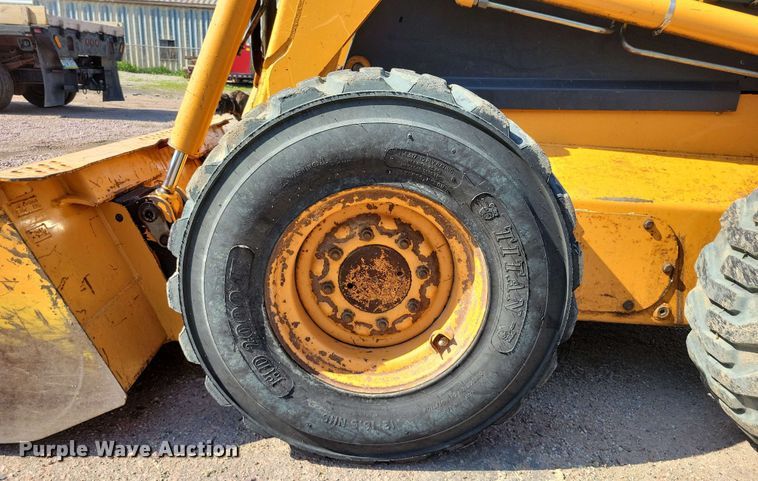 image for item EA2457 2003 Case 75XT skid steer loader