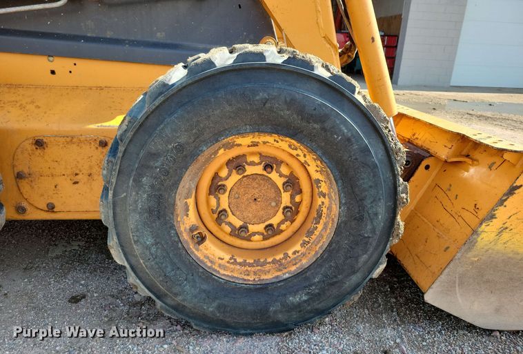 image for item EA2457 2003 Case 75XT skid steer loader