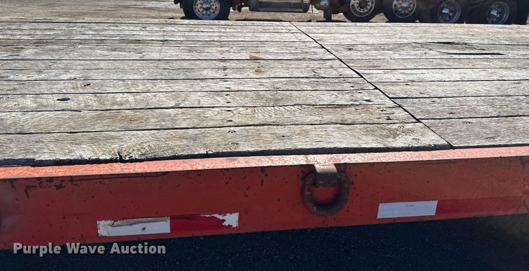 image for item EB2588 2000 Tow Master equipment trailer