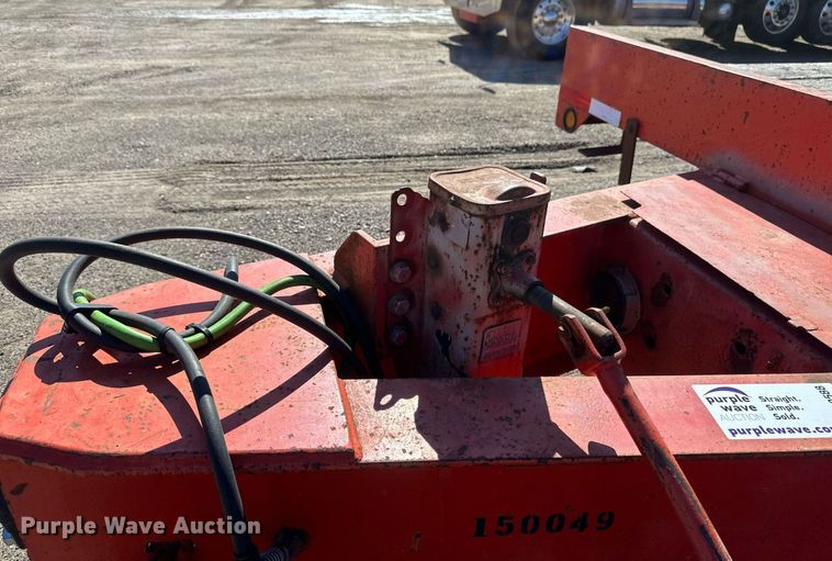 image for item EB2588 2000 Tow Master equipment trailer