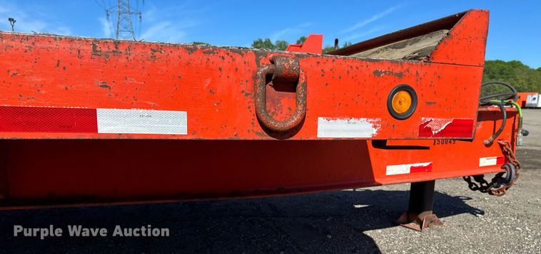 image for item EB2588 2000 Tow Master equipment trailer