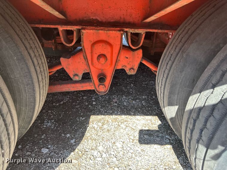 image for item EB2588 2000 Tow Master equipment trailer