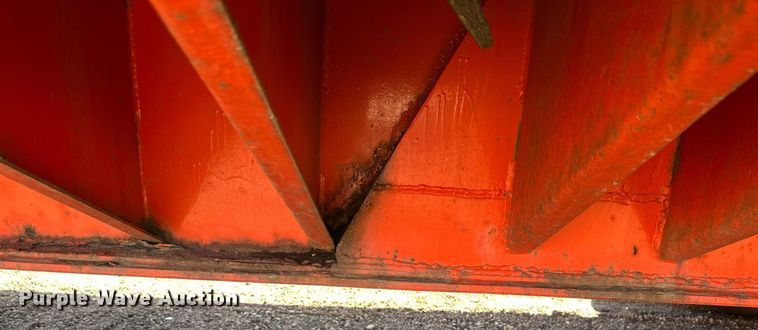 image for item EB2588 2000 Tow Master equipment trailer