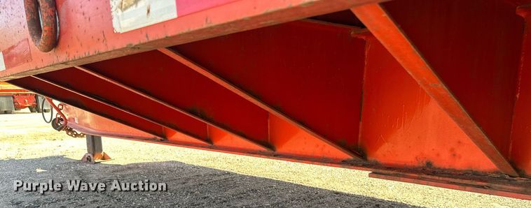 image for item EB2588 2000 Tow Master equipment trailer