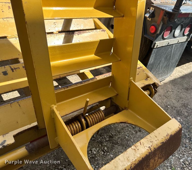 image for item EB2593 1988 Felling equipment trailer