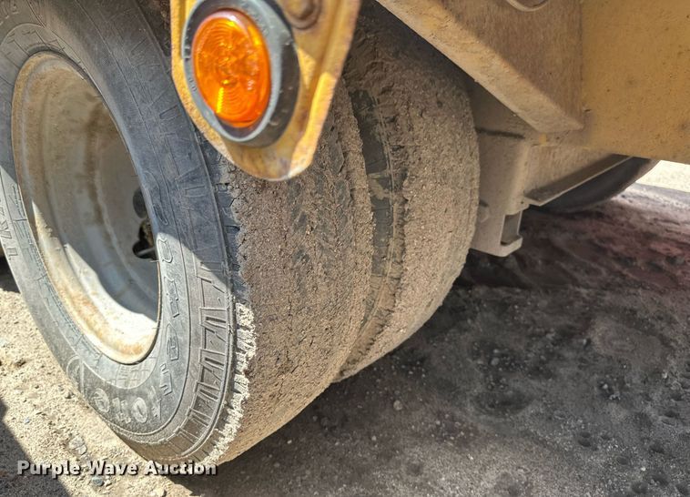 image for item EB2593 1988 Felling equipment trailer