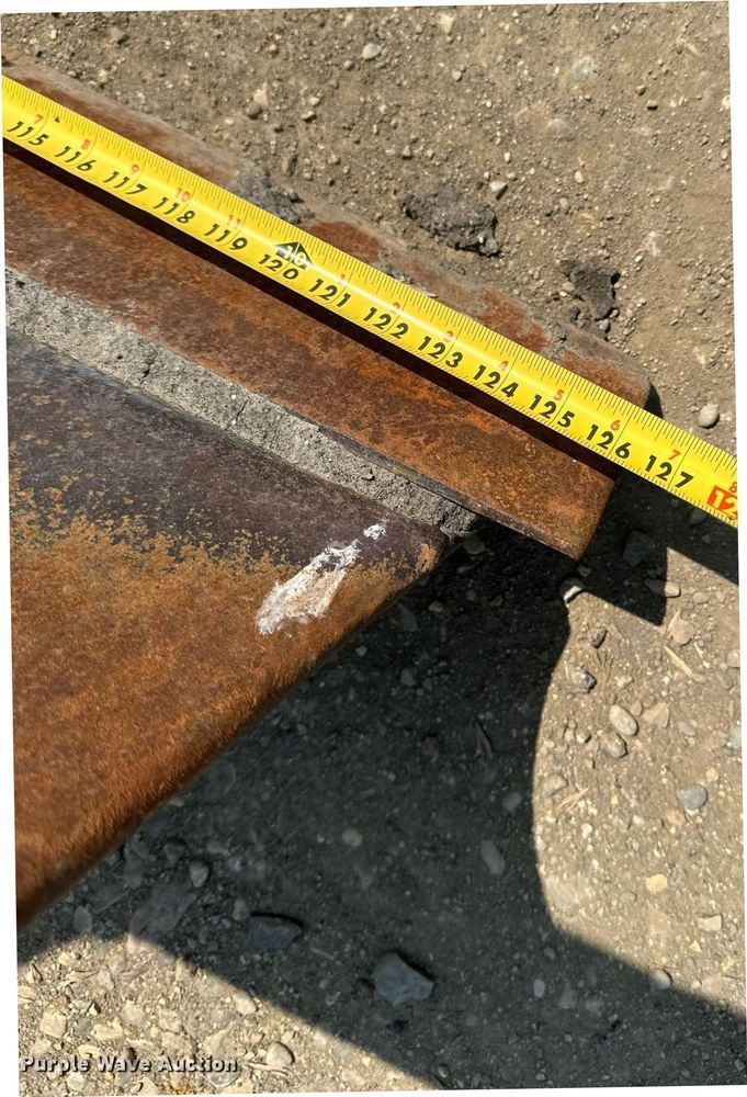 image for item EB2606 1986 Caterpillar D4H dozer