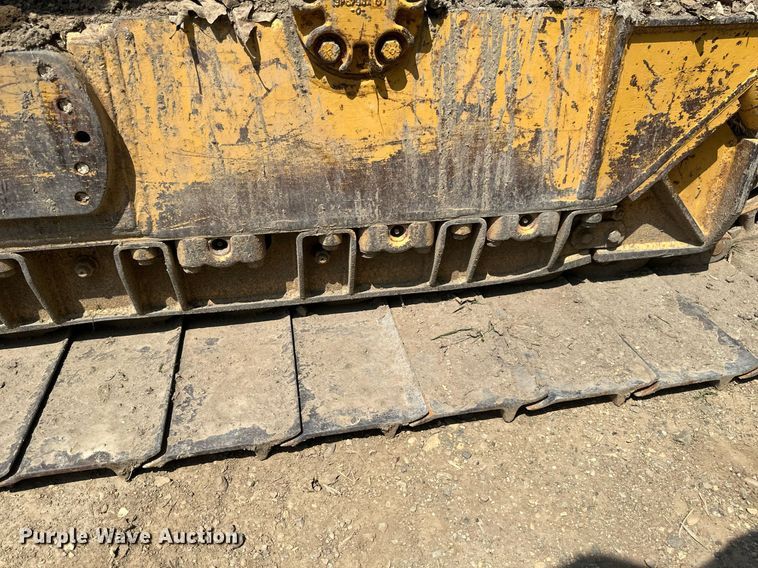 image for item EB2606 1986 Caterpillar D4H dozer