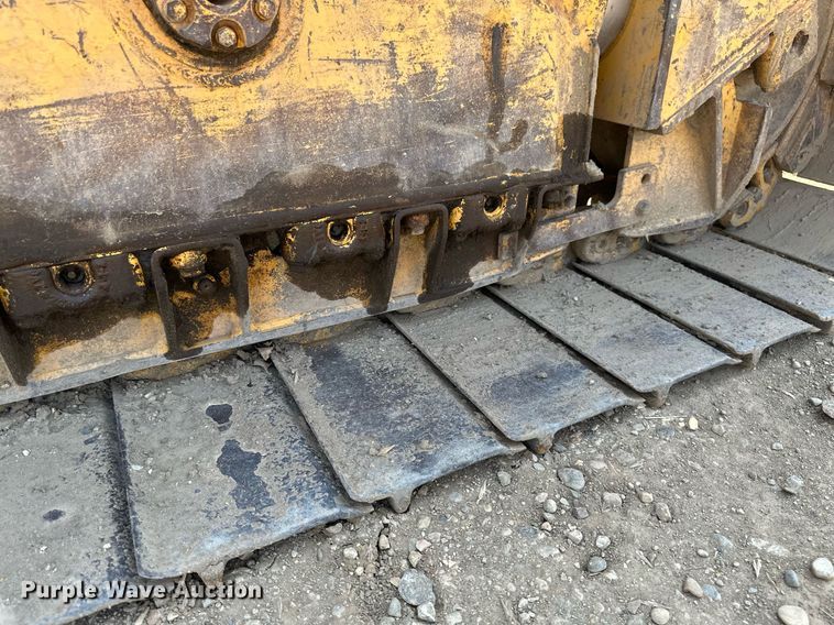 image for item EB2606 1986 Caterpillar D4H dozer