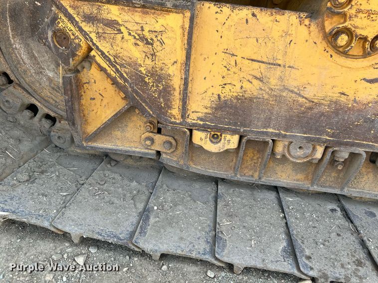 image for item EB2606 1986 Caterpillar D4H dozer