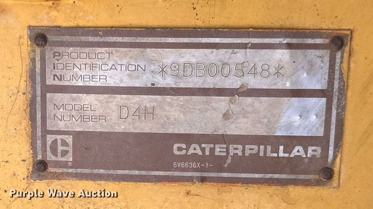 image for item EB2606 1986 Caterpillar D4H dozer