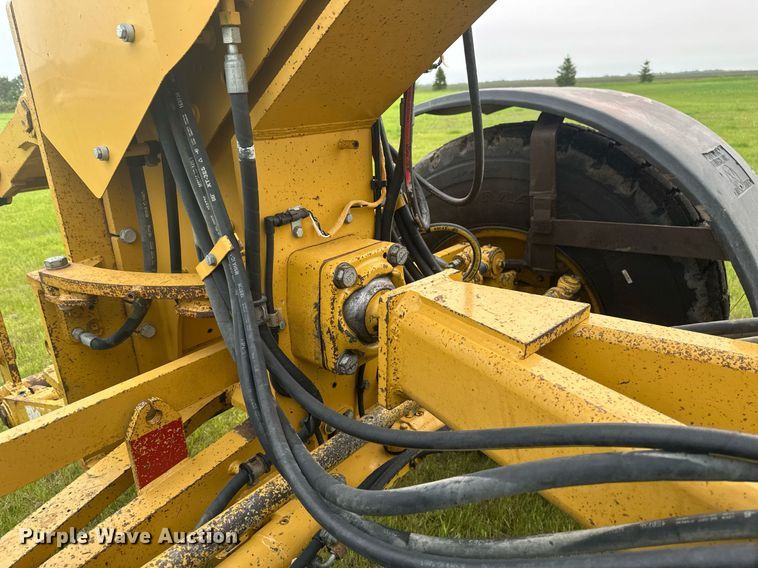 image for item EB2619 2012 Caterpillar 140M2 motor grader