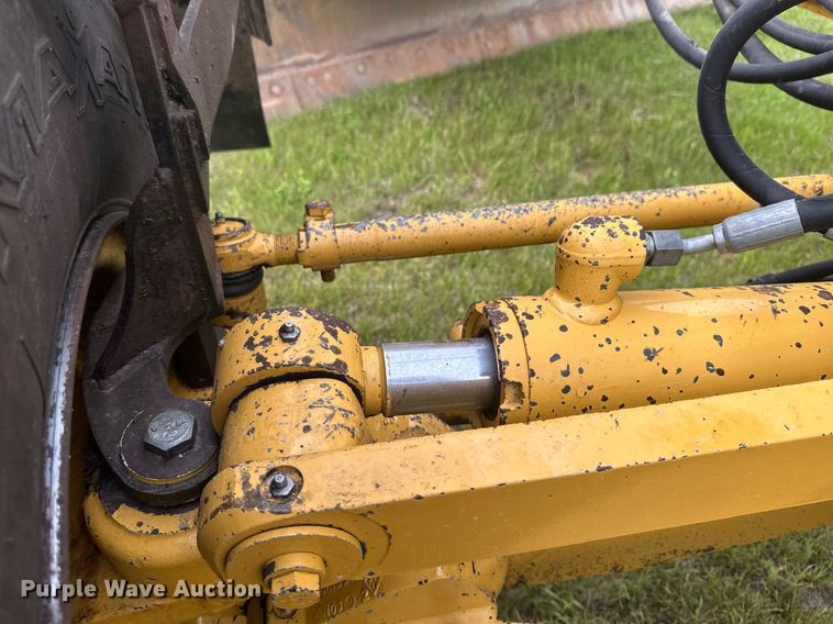 image for item EB2619 2012 Caterpillar 140M2 motor grader