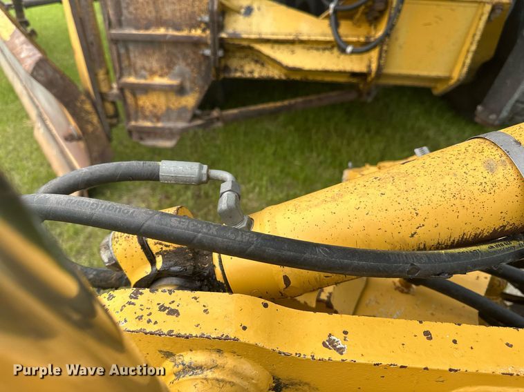 image for item EB2619 2012 Caterpillar 140M2 motor grader