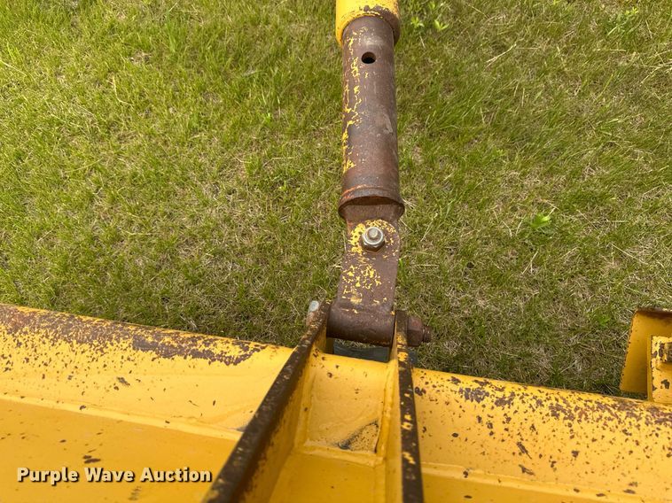 image for item EB2619 2012 Caterpillar 140M2 motor grader