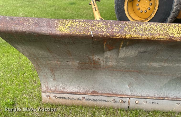 image for item EB2619 2012 Caterpillar 140M2 motor grader