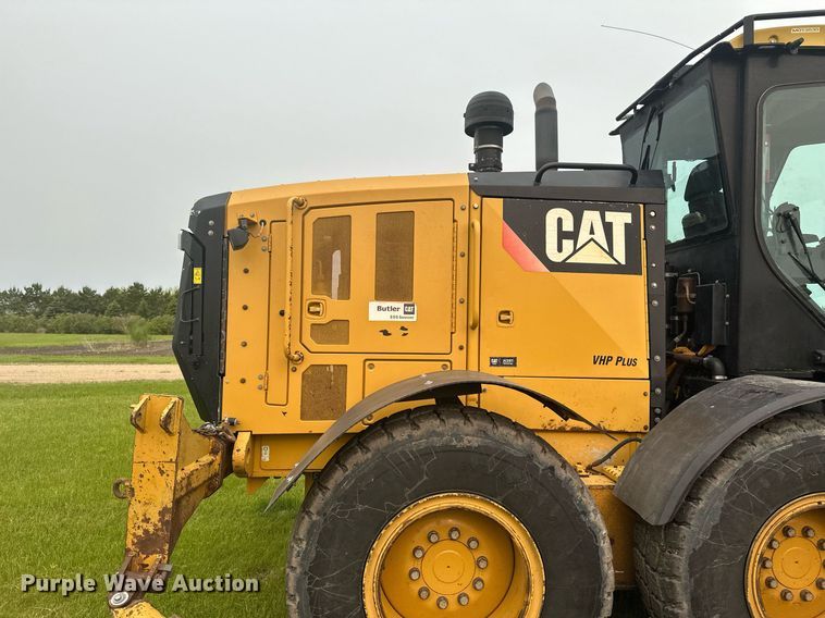 image for item EB2619 2012 Caterpillar 140M2 motor grader